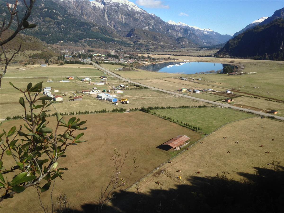 Vista aérea del Fundo La Pampita, Manihuales, Aysén